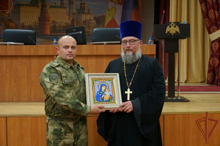 Духовно-просветительская встреча с военнослужащими Центрального округа Росгвардии прошла в Москве