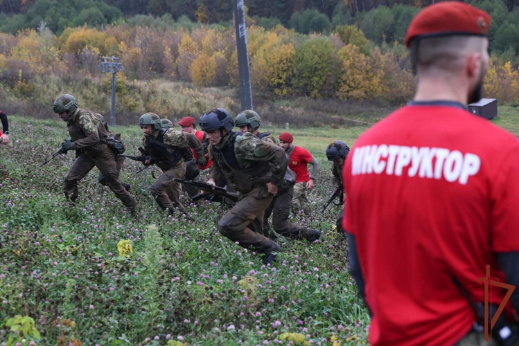 В Росгвардии прошли испытания на право ношения крапового берета (видео)