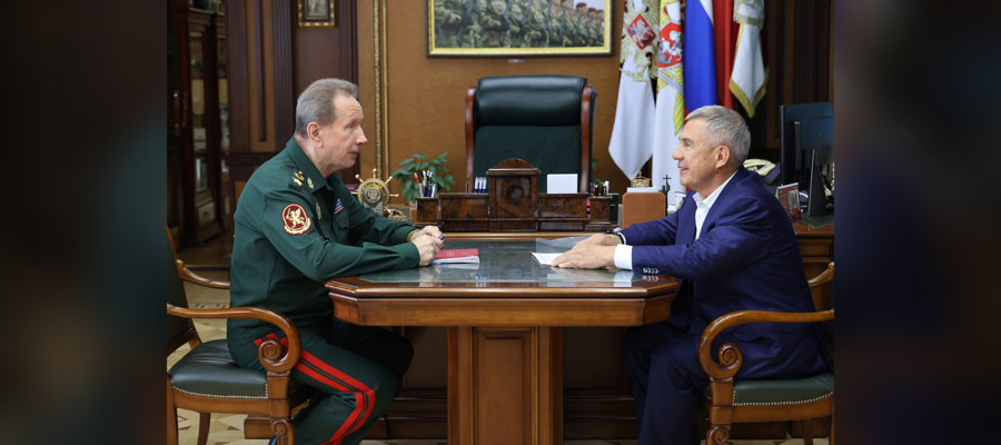 Директор Росгвардии провел рабочую встречу с главой Республики Татарстан