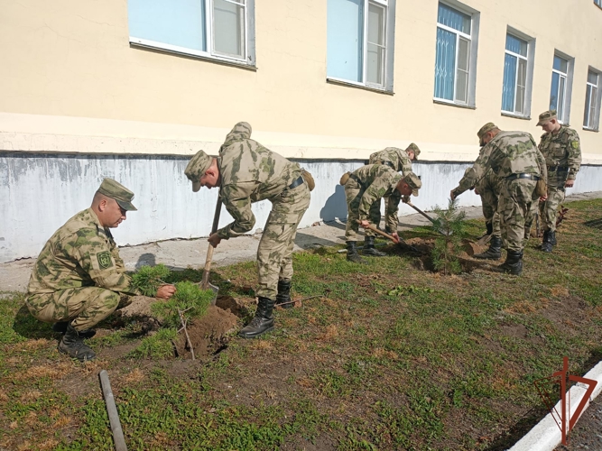 Росгвардейцы поддержали экологические и памятные акции в Сибири
