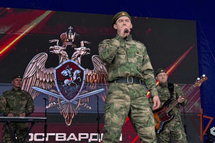«Один день с Росгвардией» прошёл на Поклонной горе в Москве (видео)