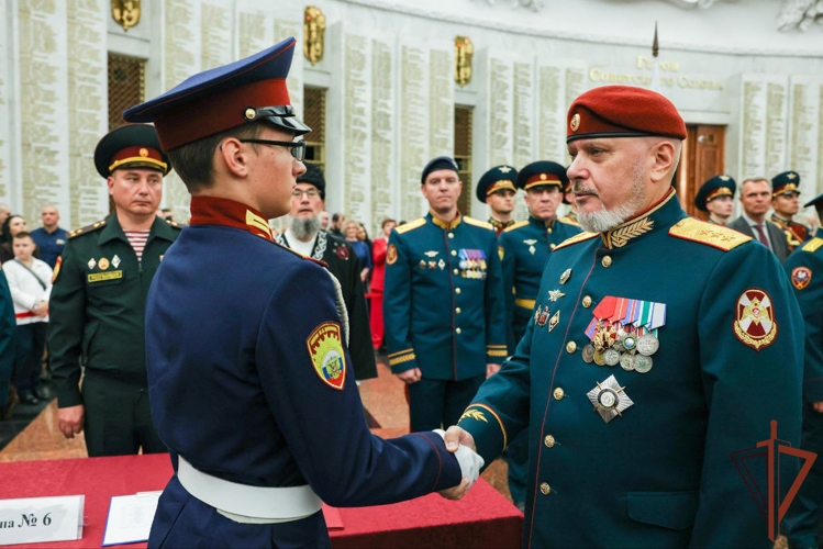 Генерал-полковник Алексей Воробьев поздравил воспитанников МПКУ им. М.А.Шолохова Росгвардии с принятием клятвы кадета