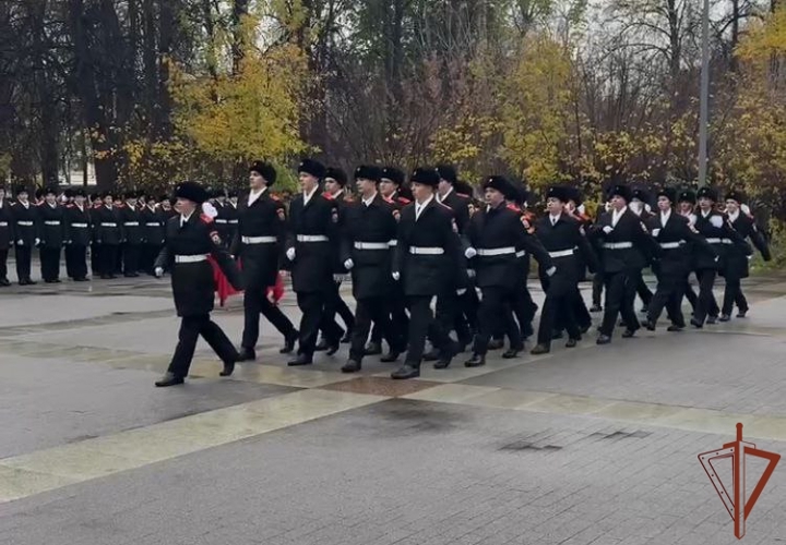 В Москве учащиеся подшефных классов Росгвардии дали торжественную клятву кадета
