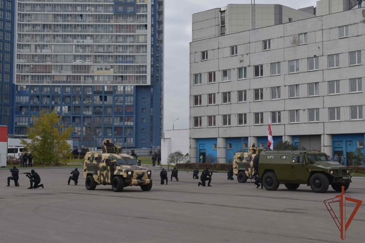В Москве прошло праздничное мероприятие, посвященное дню образования ОМОН «Авангард»