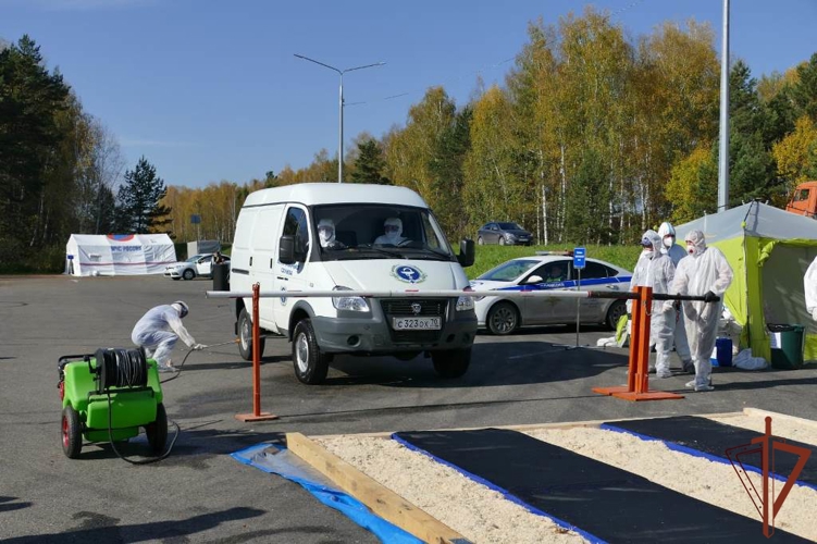 Росгвардия приняла участие в межведомственном учении по борьбе с очагом особо опасного заболевания животных в Томской области