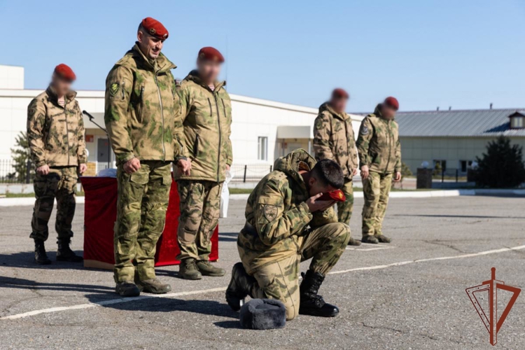 В Хабаровске завершились испытания на право ношения крапового берета
