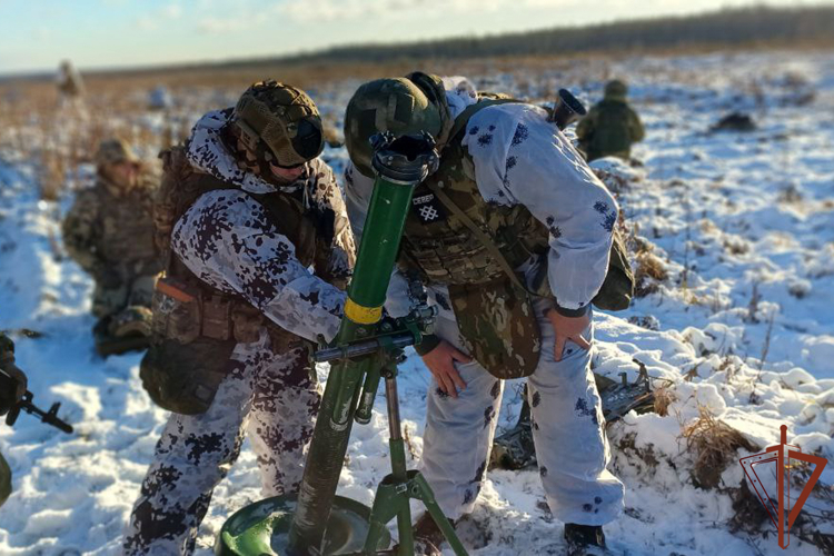 Артиллеристы Уральского округа Росгвардии отточили мастерство управления огнем