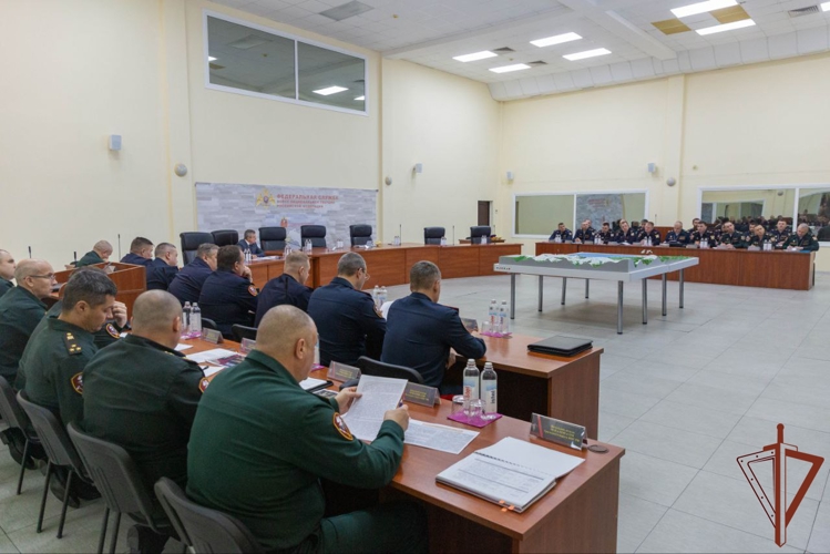 В Росгвардии прошел сбор с должностными лицами, ответственными за организацию обеспечения общественной безопасности и правопорядка