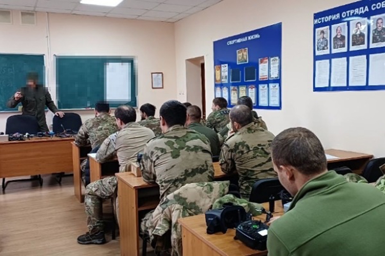 В Черкесске прошел учебный сбор с сотрудниками спецподразделений полиции Северо-Кавказского округа Росгвардии