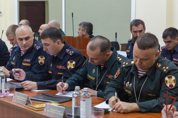 В Росгвардии прошел сбор с должностными лицами, ответственными за организацию обеспечения общественной безопасности и правопорядка