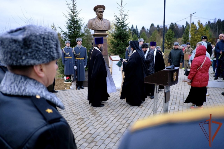В Росгвардии увековечили память легендарного командующего генерал-полковника Юрия Шаталина