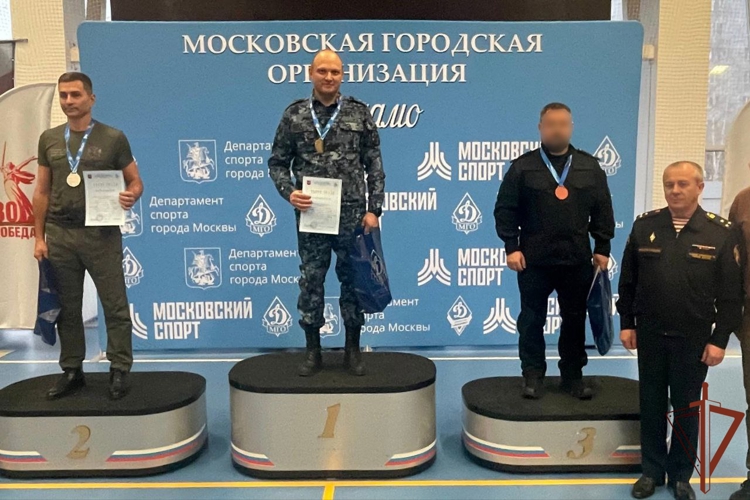 Росгвардейцы стали призёрами чемпионата по стрельбе из боевого ручного стрелкового оружия