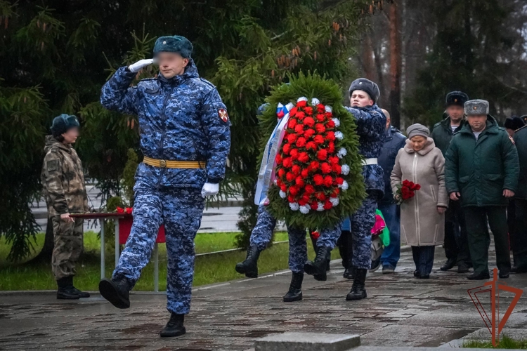 В подразделениях радиационной, химической и биологической защиты Северо-Западного округа Росгвардии отметили годовщину образования войск РХБЗ