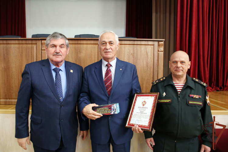 Посвященные Дню ветеранов войск правопорядка мероприятия прошли в Северо-Кавказском округе Росгвардии