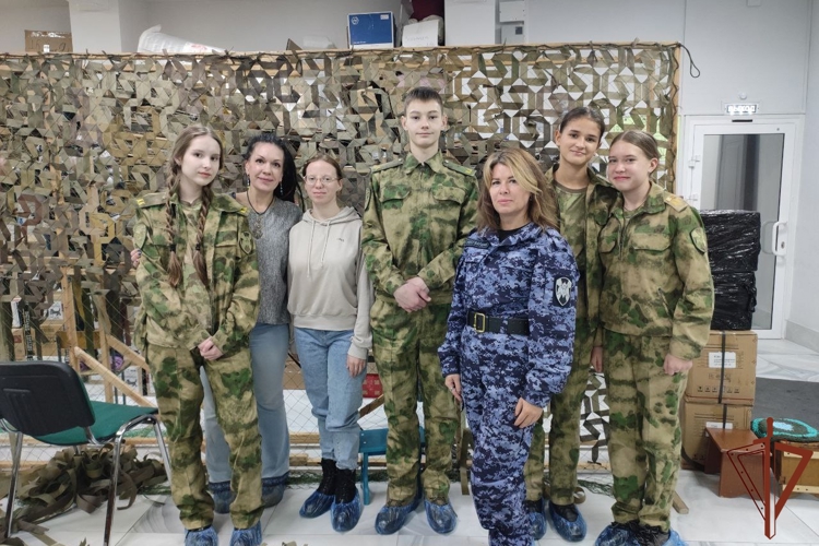 Сотрудники Росгвардии в Иркутской области присоединились к акции «СВОих не бросаем»