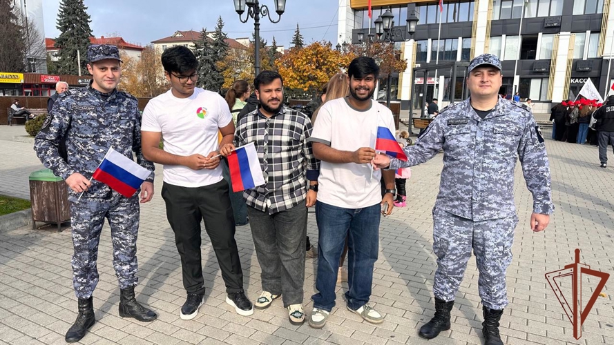 В Северо-Кавказском округе Росгвардии отметили День народного единства