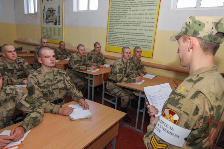 Курсанты Военной академии Росгвардии прошли стажировку в Ростовской области