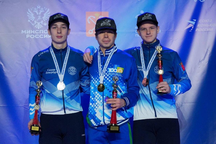 Офицер Росгвардии стал чемпионом России по шорт-треку