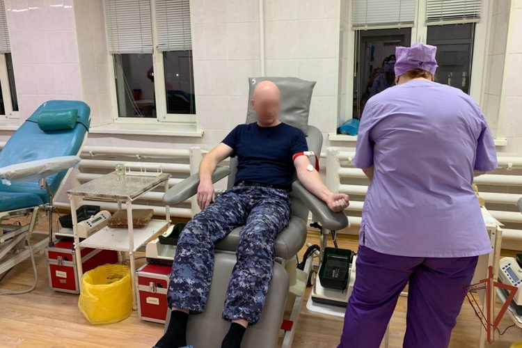 В Псковской области росгвардейцы приняли участие в ведомственной донорской акции «От сердца к сердцу»