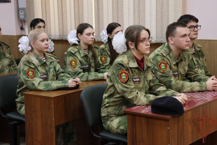 В Приамурье командующий Восточным округом Росгвардии посетил подразделения ведомства 