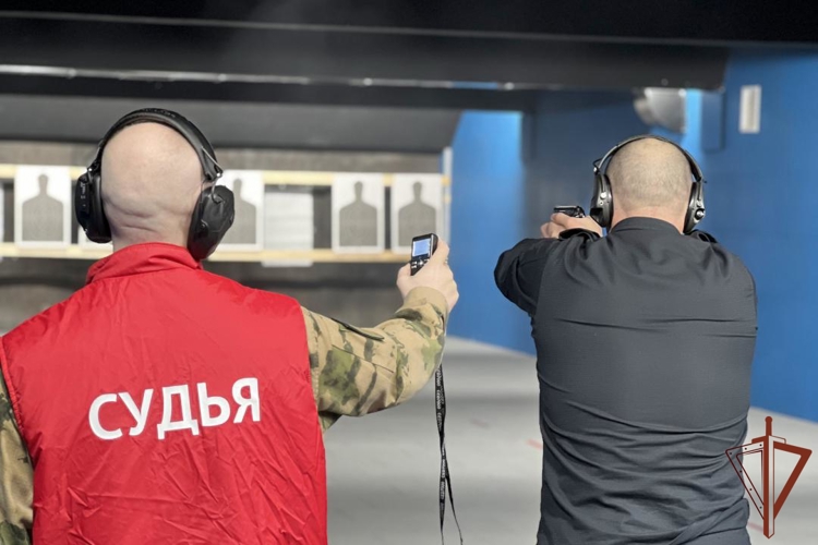 Чемпионат Приволжского округа Росгвардии по лыжным гонкам и служебному двоеборью завершился в Удмуртии (видео)
