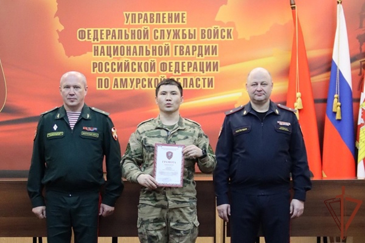 Заместитель командующего Восточным округом Росгвардии проверил подразделения ведомства в Амурской области