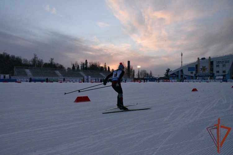 Чемпионат Приволжского округа Росгвардии по лыжным гонкам и служебному двоеборью завершился в Удмуртии (видео)