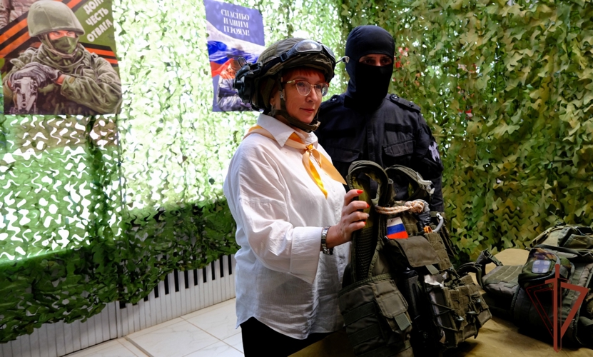 Росгвардия представила современные возможности на форуме «Время твоих Побед» в Йошкар-Оле