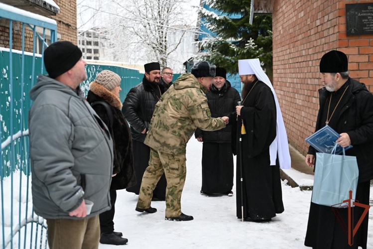 В Сыктывкаре прошла пастырская встреча митрополита Филиппа с военнослужащими центра подготовки личного состава Северо-Западного округа Росгвардии