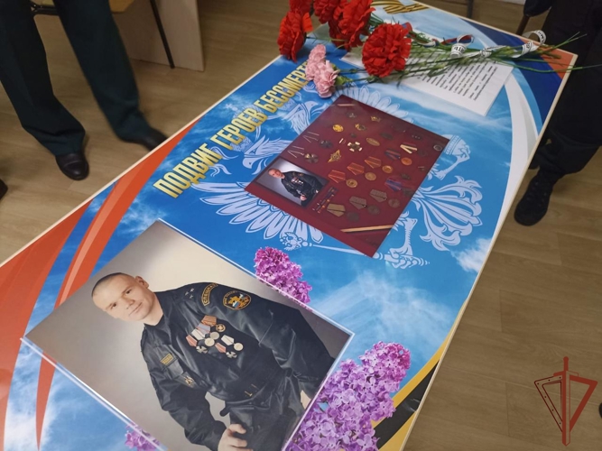Во Владимирской области открыли «Парту героя» в честь офицера Росгвардии