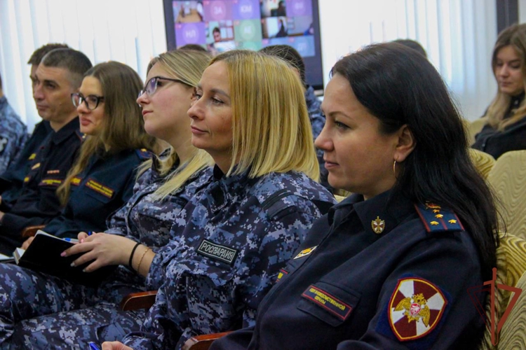 Современные методы работы с медиа обсудили на семинаре в подмосковном главке Росгвардии (видео)