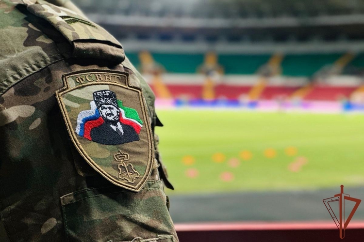 Сотрудники Росгвардии обеспечили правопорядок на футбольном матче в Грозном