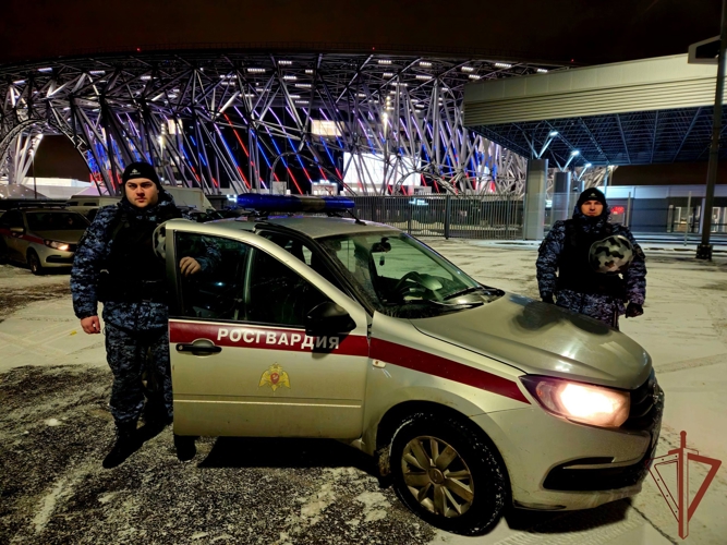 Безопасность матча КХЛ обеспечили росгвардейцы в Санкт-Петербурге