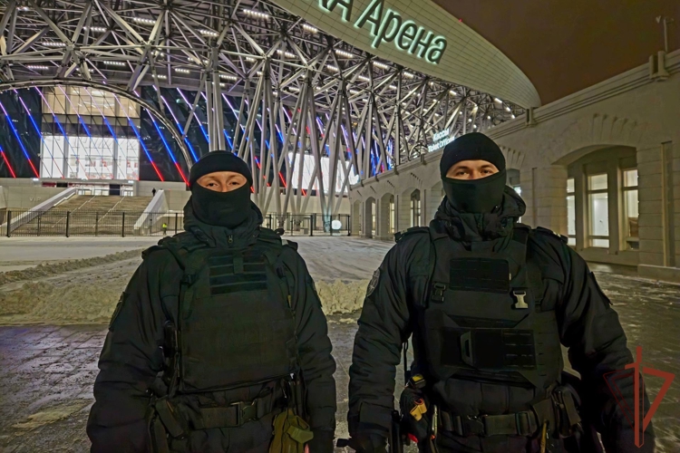 Безопасность матча КХЛ обеспечили росгвардейцы в Санкт-Петербурге