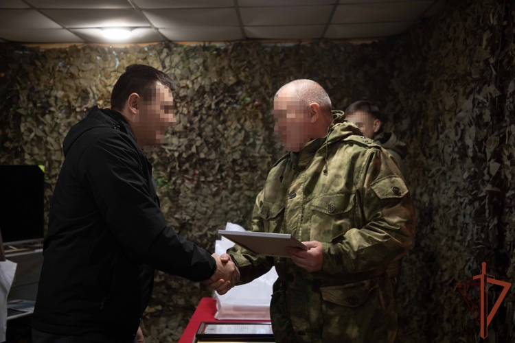 В группировке войск национальной гвардии в ДНР прошли мероприятия, приуроченные ко Дню военной контрразведки и Дню ФСБ России