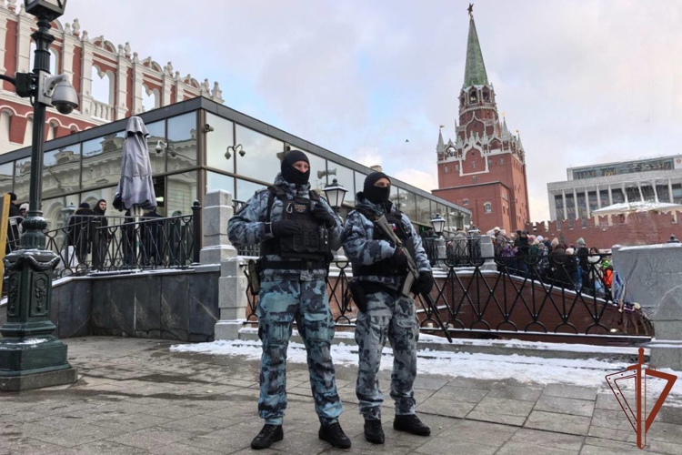 Росгвардия принимает участие в обеспечении безопасности проведения Кремлёвской новогодней ёлки 