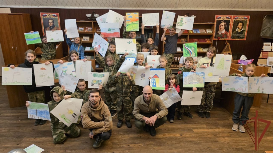 В Подмосковье преподаватели ВГИК провели занятие для воспитанников клуба «Юный Софринец» Росгвардии 