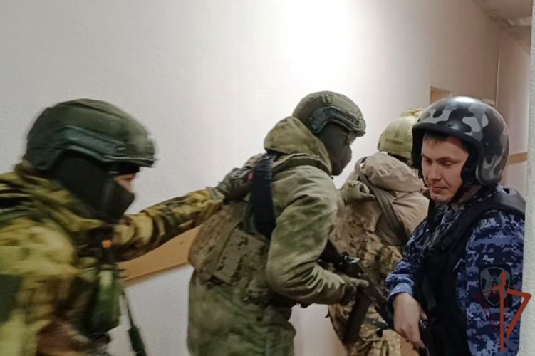 В Алтайском крае подразделения Росгвардии и полиции провели совместное учение