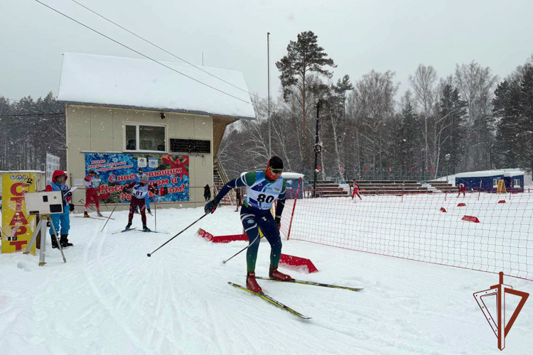 В Томской области прошел чемпионат Сибирского округа Росгвардии по служебному двоеборью 