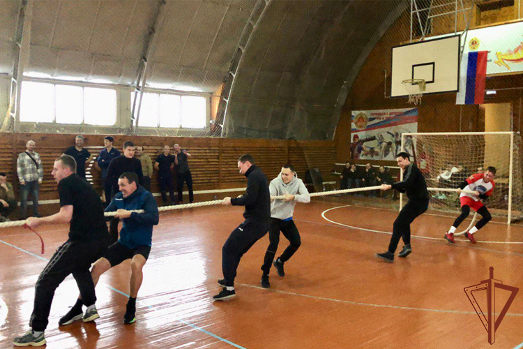 Росгвардейцы организовали спортивные состязания в новогодние праздники на Урале