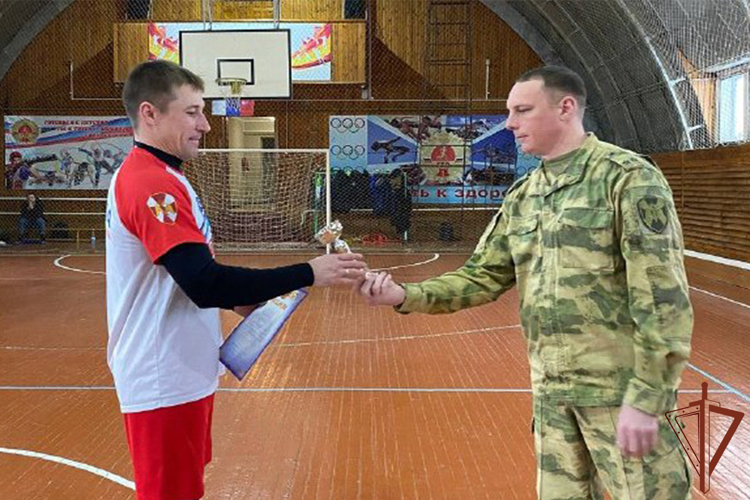 Росгвардейцы организовали спортивные состязания в новогодние праздники на Урале