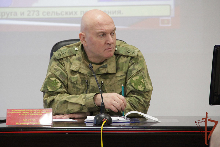 Командующий Уральским округом Росгвардии проверил подразделения ведомства в Тюменской области