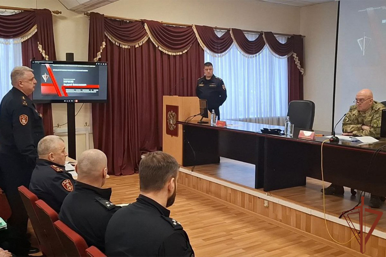 Командующий Уральским округом Росгвардии проверил подразделения ведомства в Тюменской области