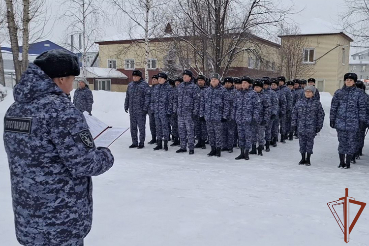 В Уральском округе Росгвардии стартовал зимний период обучения