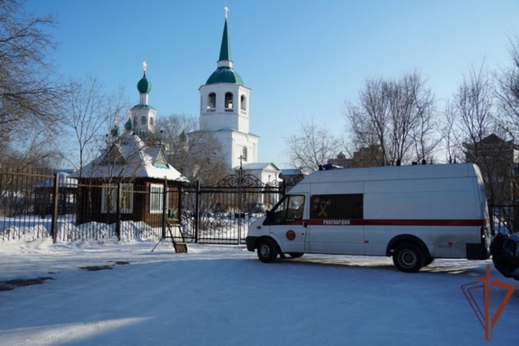 На Дальнем Востоке росгвардейцы обеспечили безопасность в канун Рождества Христова