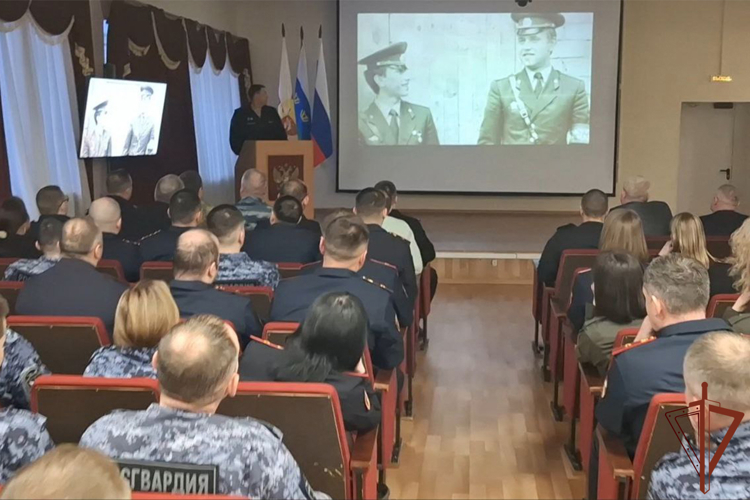 В Тюмени проводили на заслуженный отдых офицера, посвятившего служению Отечеству более 40 лет