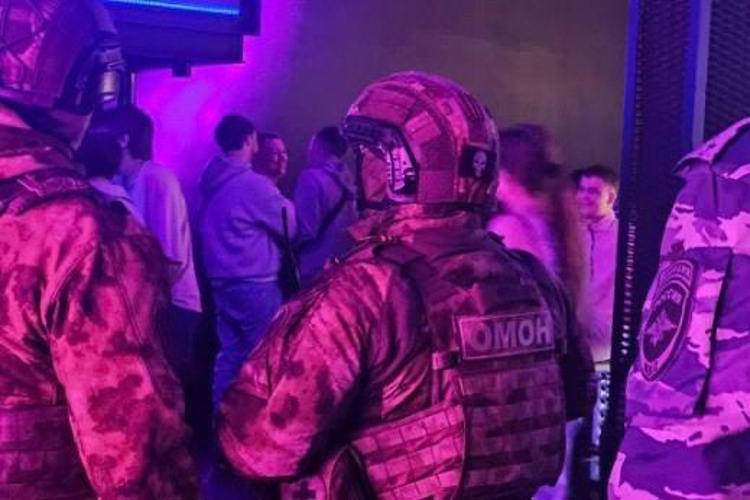 В Самаре при содействии ОМОН Росгвардии прошли профилактические мероприятия (видео)
