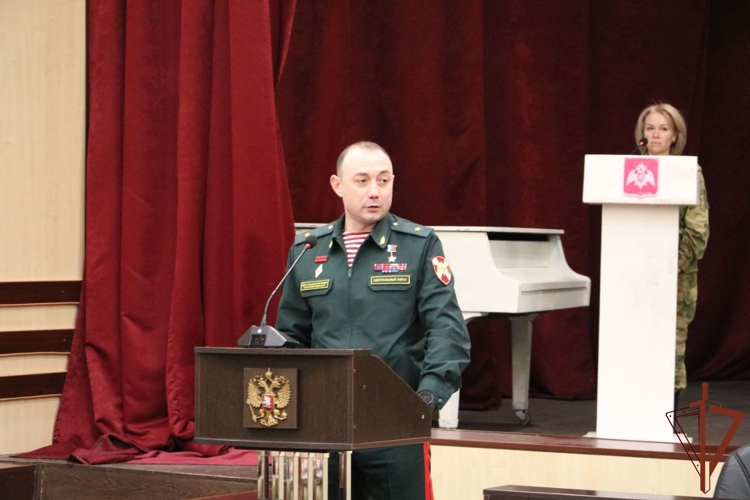 В Московской области подразделению Росгвардии передали икону Пресвятой Богородицы
