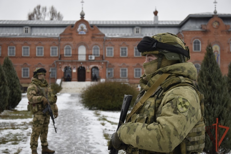 Росгвардейцы обеспечили безопасность Рождественских богослужений в районах проведения специальной военной операции
