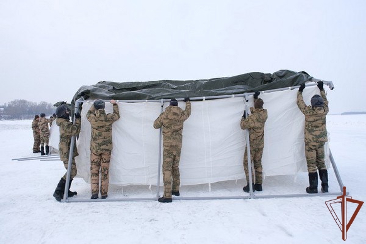 На Дальнем Востоке росгвардейцы приступили к мероприятиям в рамках празднования Крещения Господня